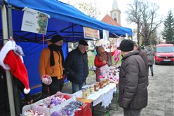 Vianočné trhy - predajné stánky